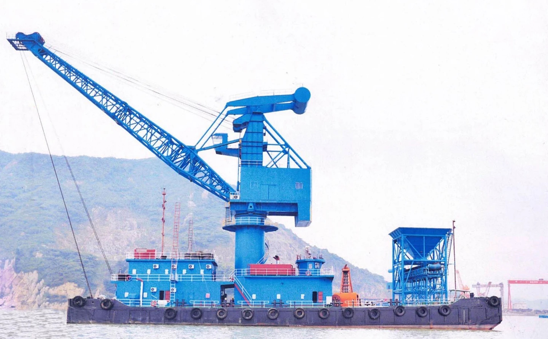Floating Crane