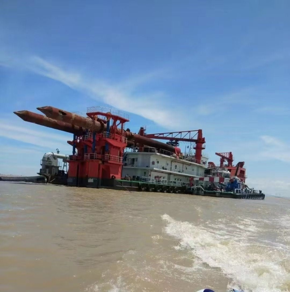 Cutter Suction Dredger (CSD)