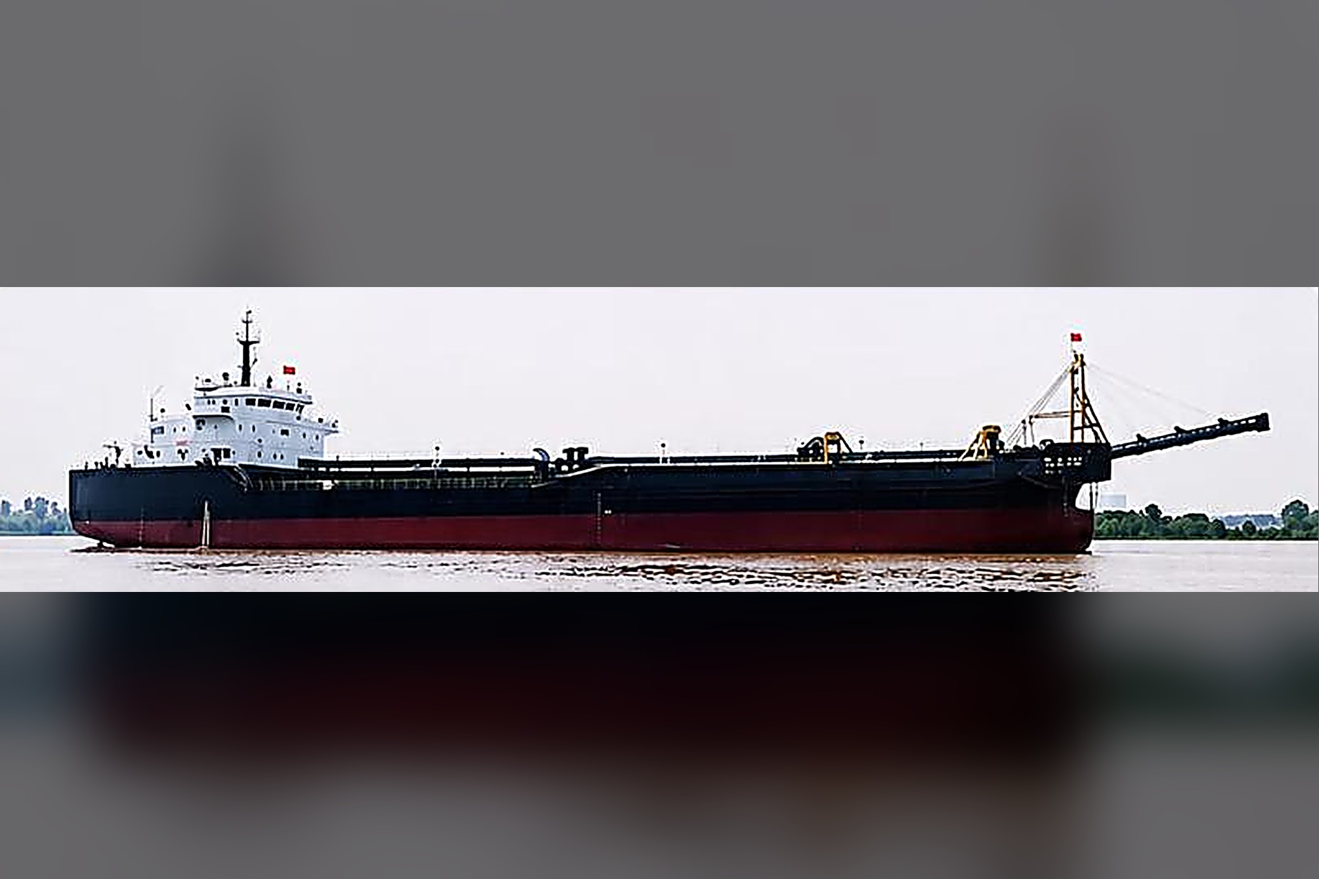 Trailing Suction Hopper Dredger (TSHD)